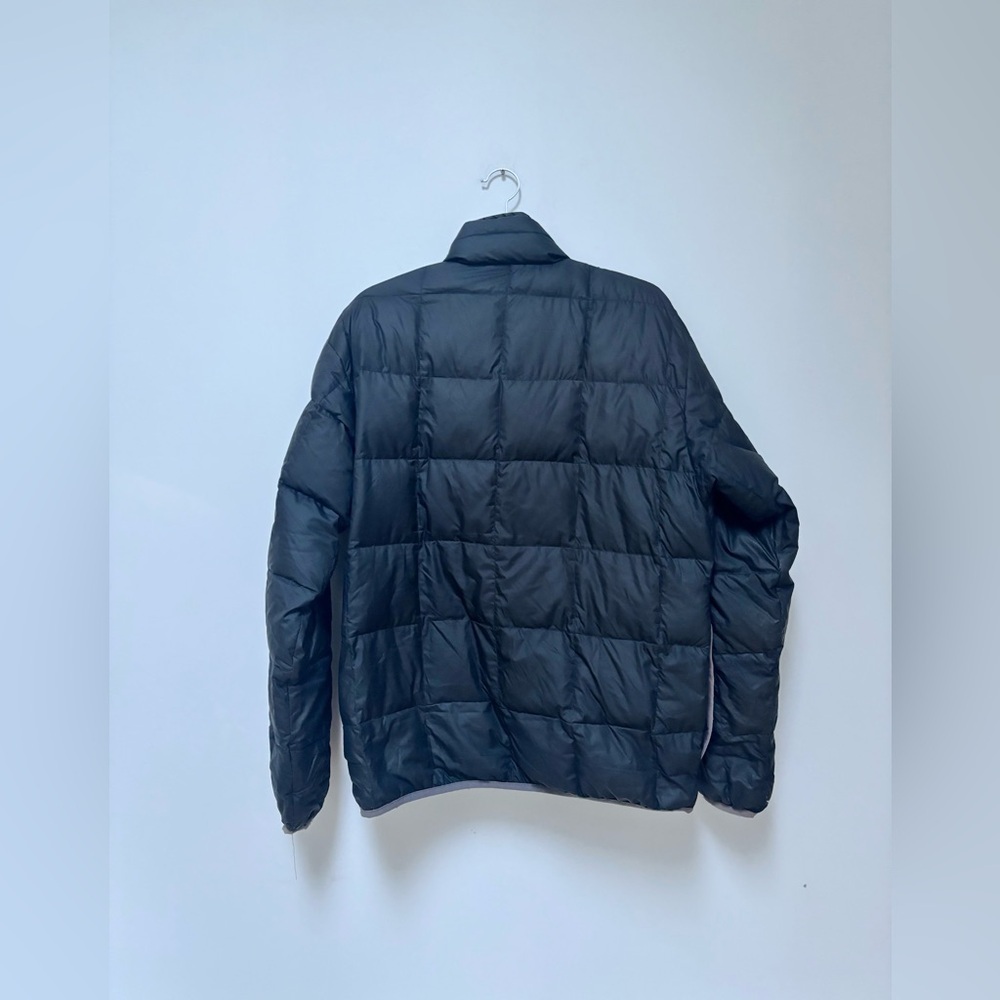 OUTDOOR RESEARCH | down filled puffer | size medium - Picture 2 of 5